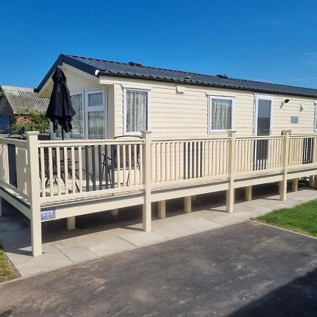 8 Berth Deluxe Pg153 Golden Palm Chapel St Leonards Hotel Exterior photo